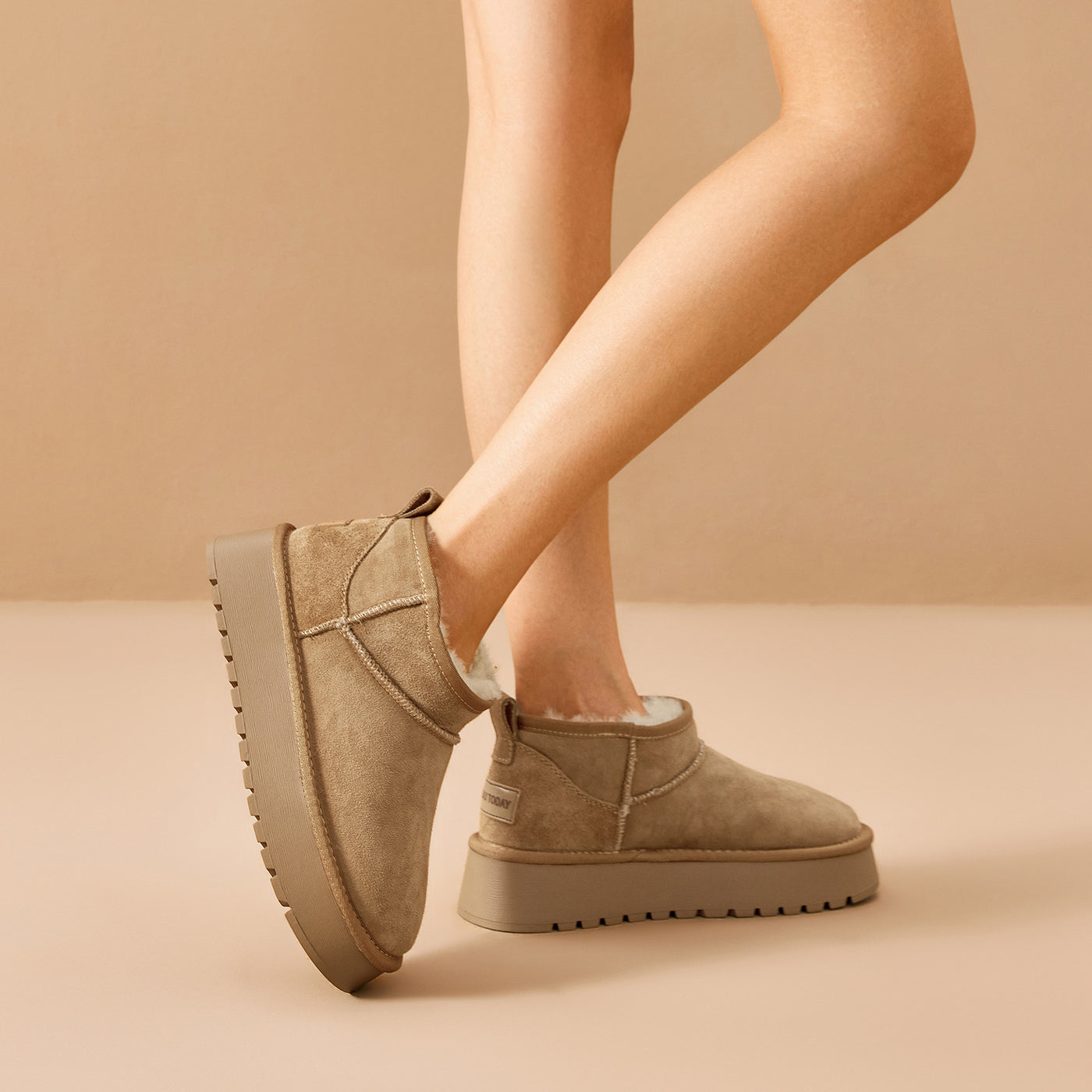 BEAU TODAY Womens Platform  Mini Boots Pull-on Snow Boots with Genuine Sheepskin Mini Boots for Winter