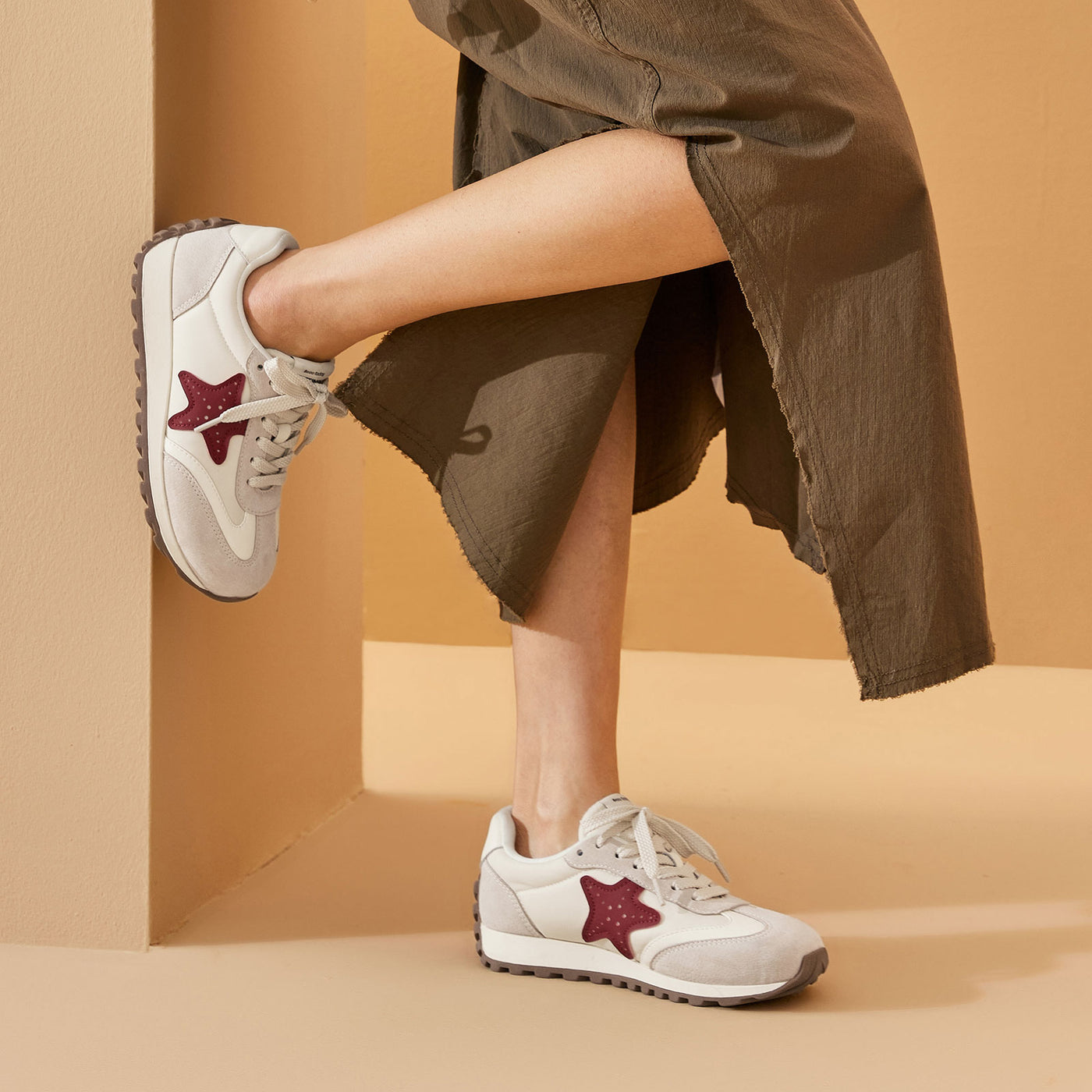 BeauToday Women's Fashion Sneakers with Star Design